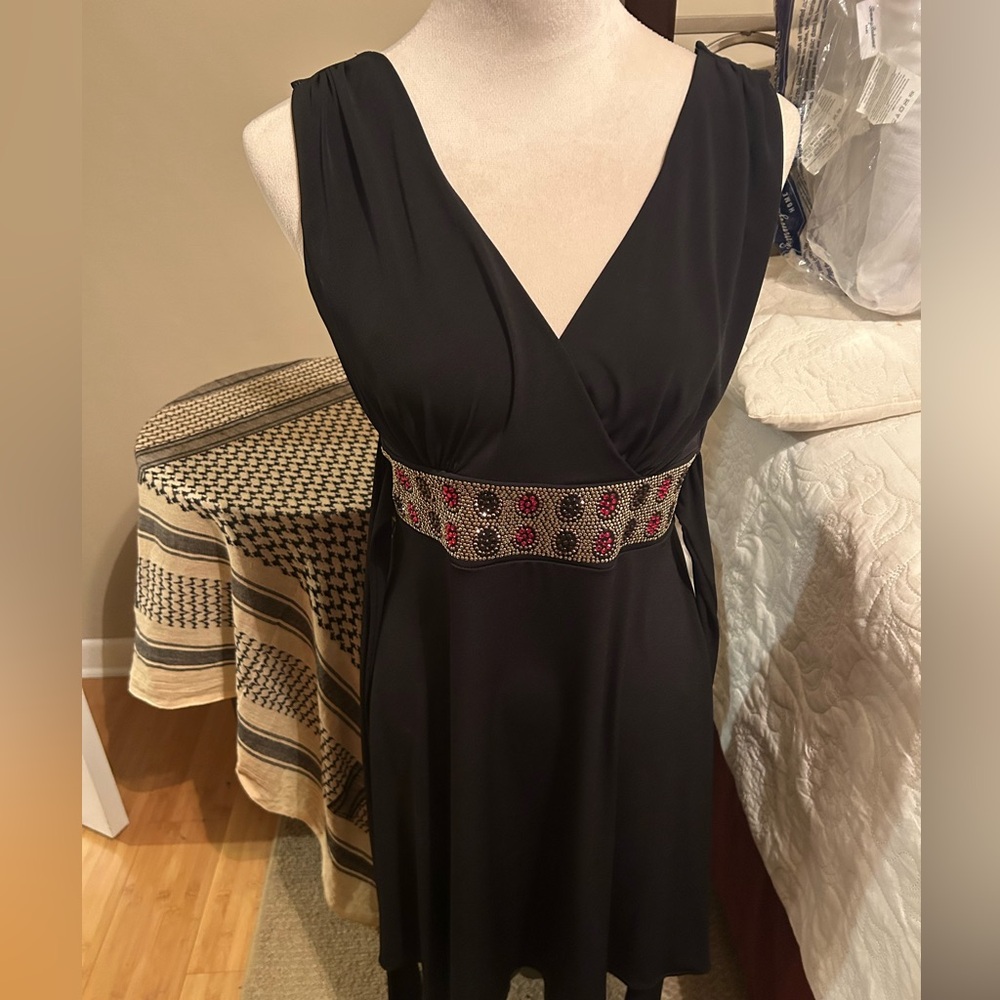 Elegant Black Dress with Embellished Waist